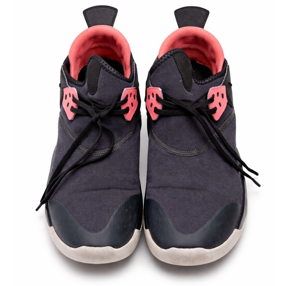 Jordan Black and Pink Women's Sneakers